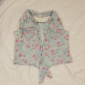 Forever 21 collared girls shirt